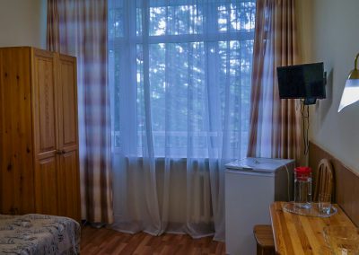 Номер 1 комнатный 1 местный малый в санатории Луч город Кисловодск - фотография