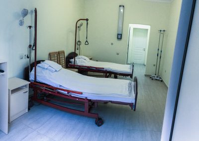 Номер 1 комнатный 2 местный послеоперационный в санатории Луч город Кисловодск - фотография