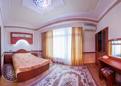 Номер 3 комнатный в санатории Луч город Кисловодск - фотография